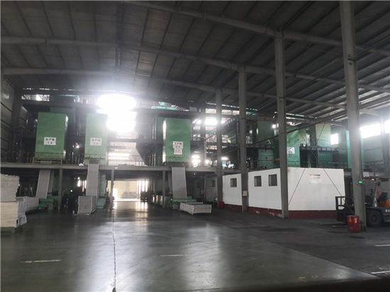 山东瀚邦输送带生产车间